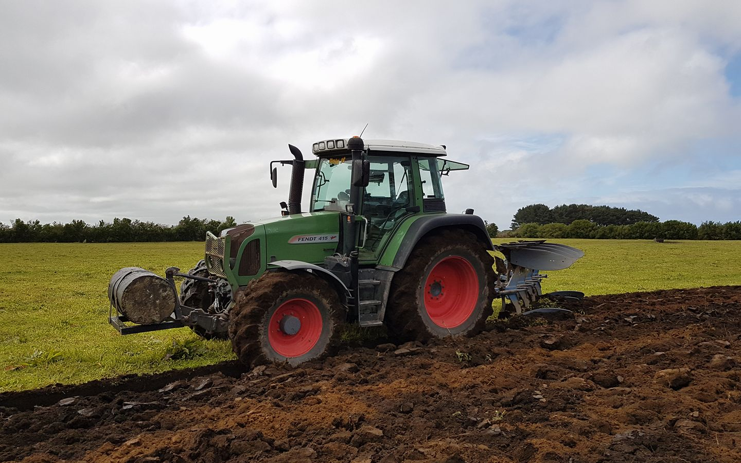 Doin it ltd contracting with Plough at Manaia