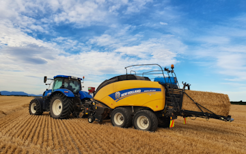 Woudenberg contracting with Large square baler at West Melton