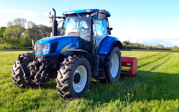Matthew o’toole  with Meadow aerator at Wichenford
