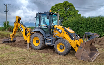 Quin plant hire ltd with Backhoe at Waters Upton