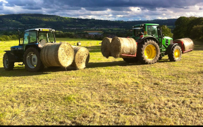 F. fryer & sons  with Bale chaser at Ilkley