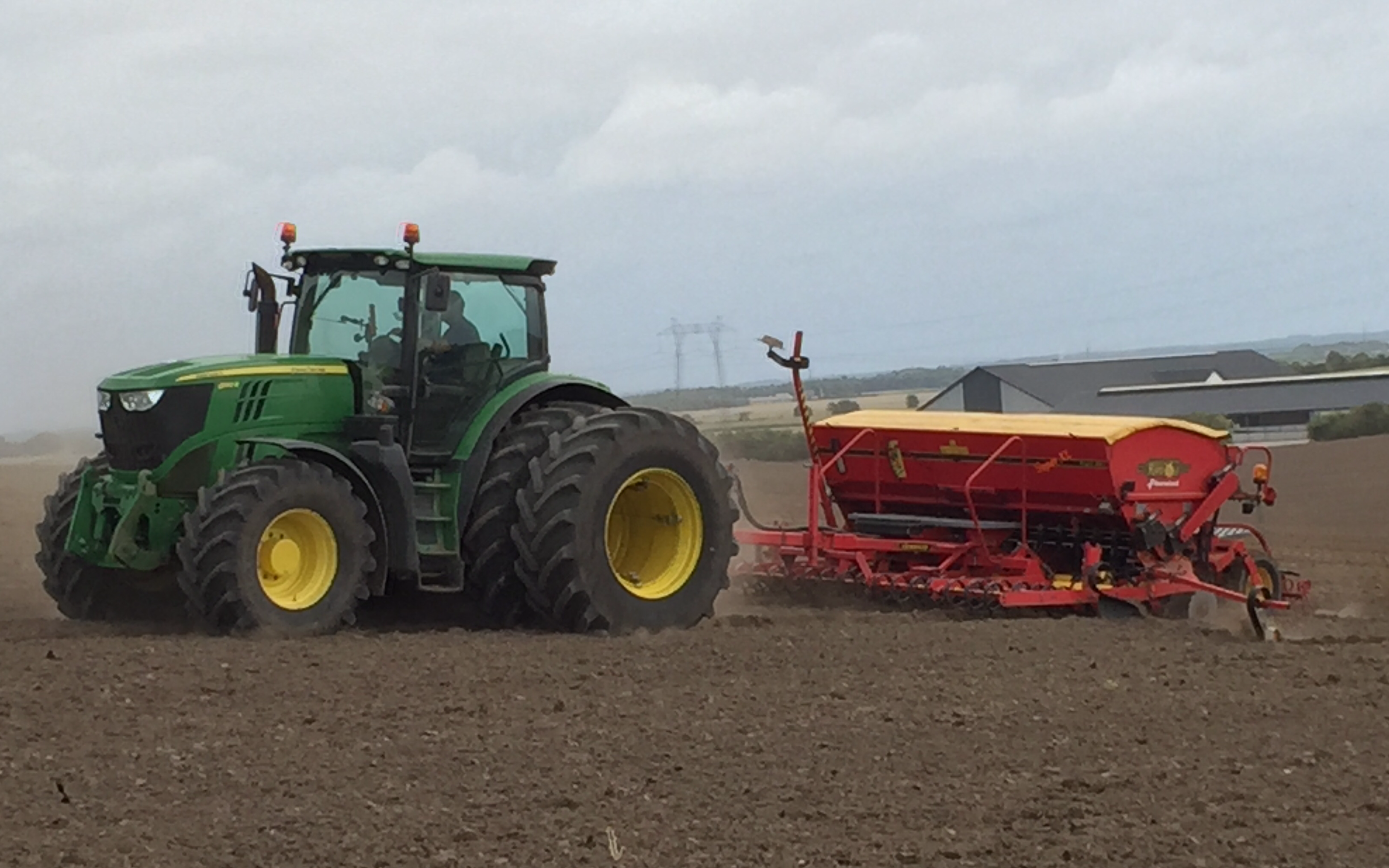 Fælledkærgaard med Såmaskine ved Nørager