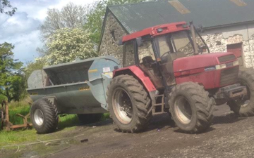 Mib contracts  with Manure/waste spreader at Portglenone