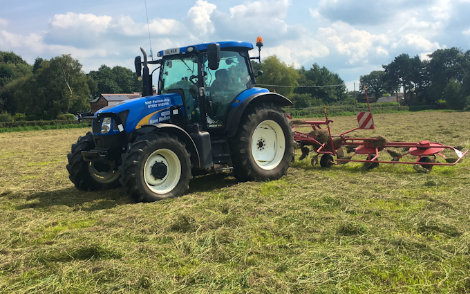 Bhf partnership  with Tractor 100-200 hp at United Kingdom