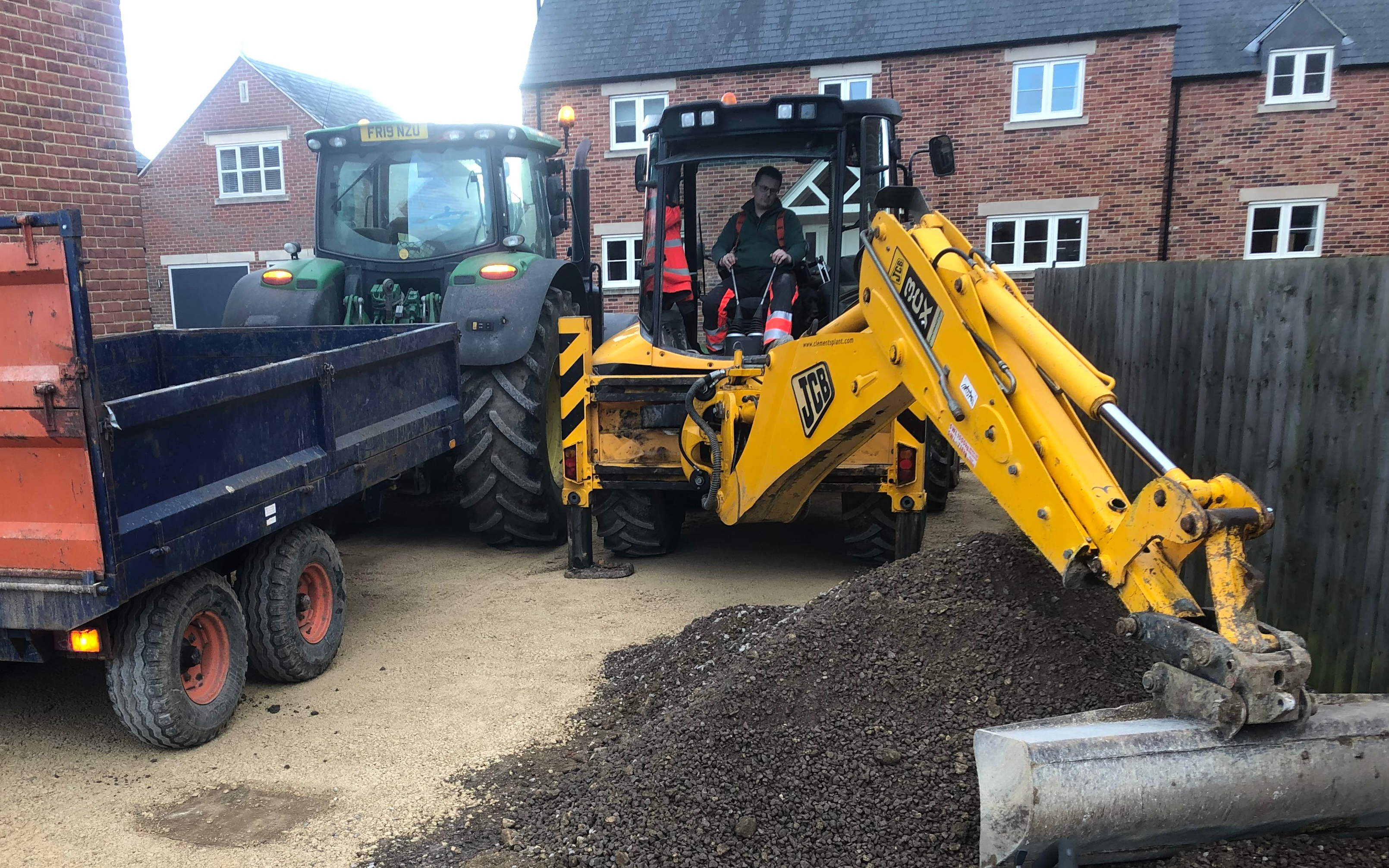 Haydn wesley & son ltd with Backhoe at Millthorpe Drove