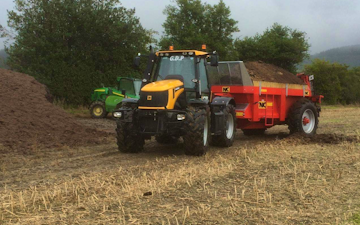 Gdp agricultural contracting with Manure/waste spreader at Presteigne