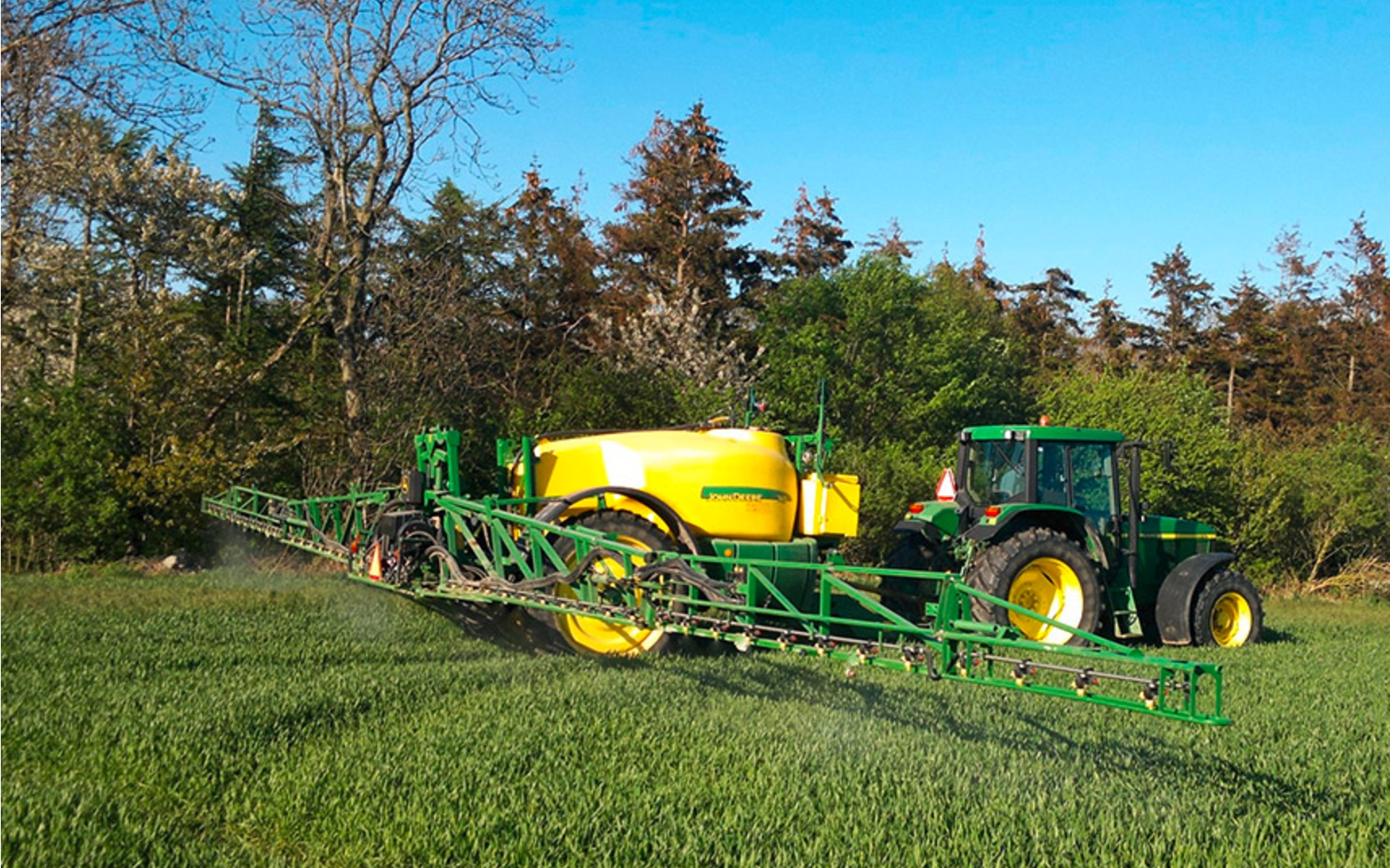 Allestrup maskinstation med Trailersprøjte ved Nørager