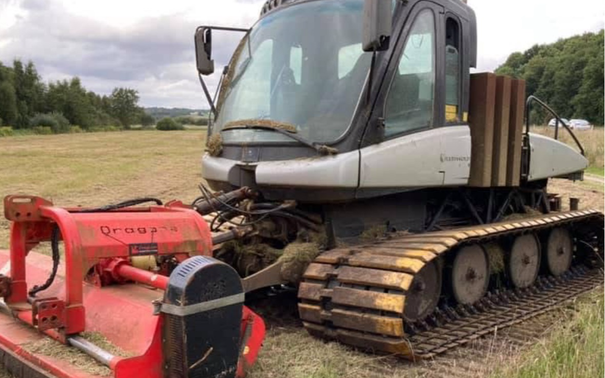 Dansk naturklip med Slåmaskine ved Rødding