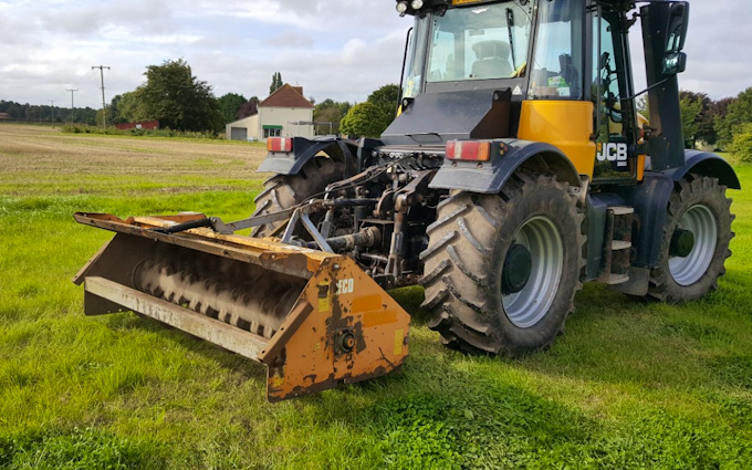 Jlr farm services with Verge/flail Mower at Misterton
