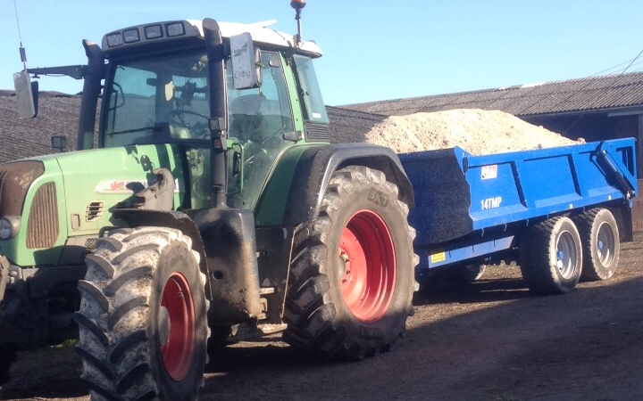 C r ellis contracting  with Tipping trailer at Axminster