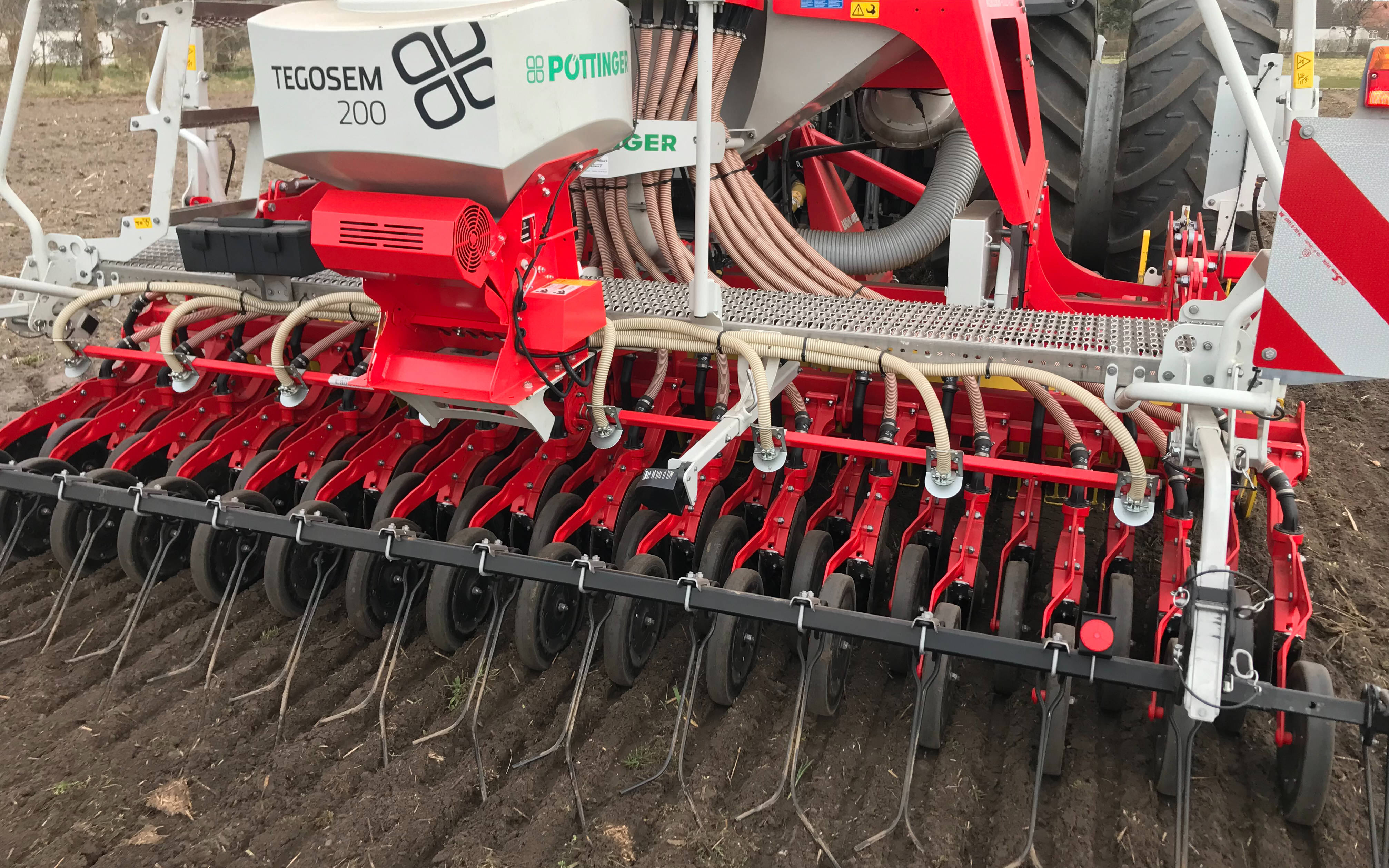 Såning af korn, bælgsæd, raps og græs - Vestermark Agro