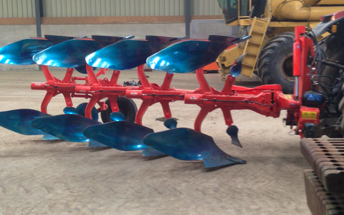 Smith agri with Plough at Edmondsley