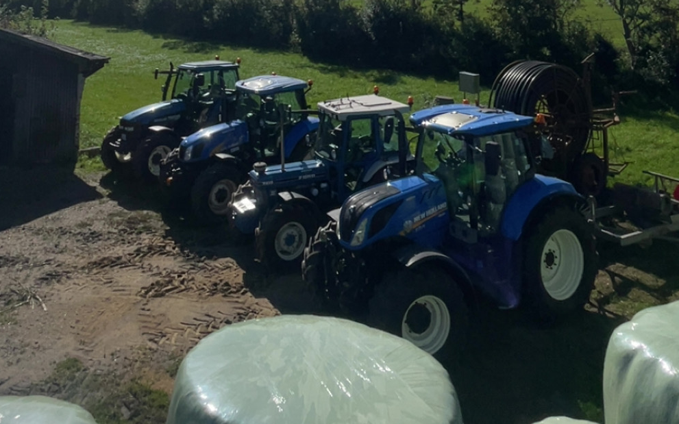 Marktech med Traktor 101-200 hk ved Janderup Vestj