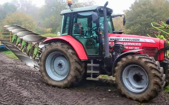 K.smith field services  with Plough at Finchampstead