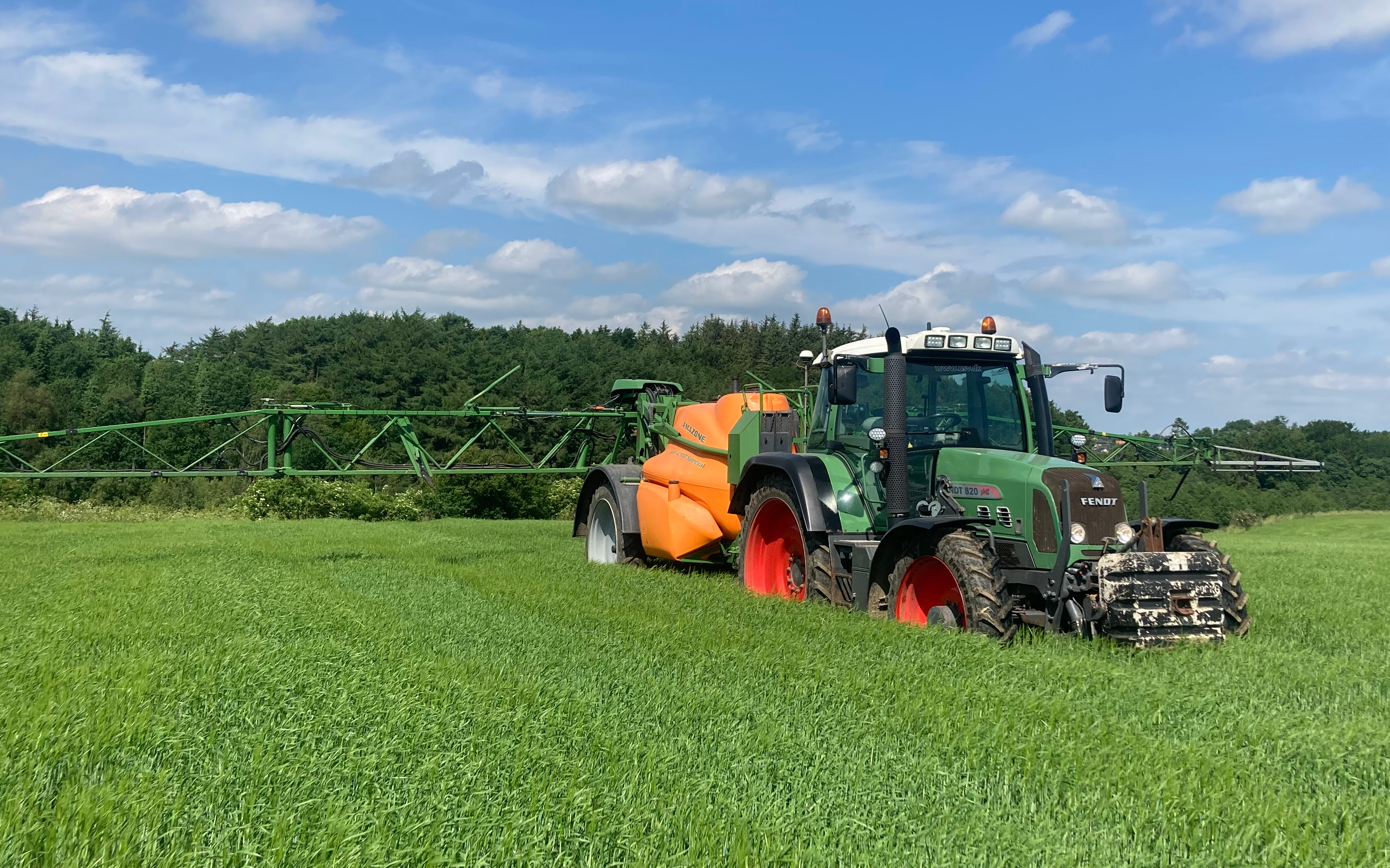 Esben kristiansen med Trailersprøjte ved Ulstrup