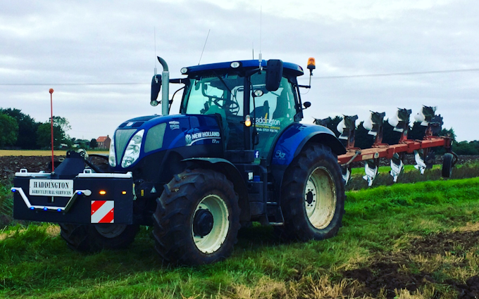 Haddington agricultural services  with Tractor 201-300 hp at Burgh le Marsh