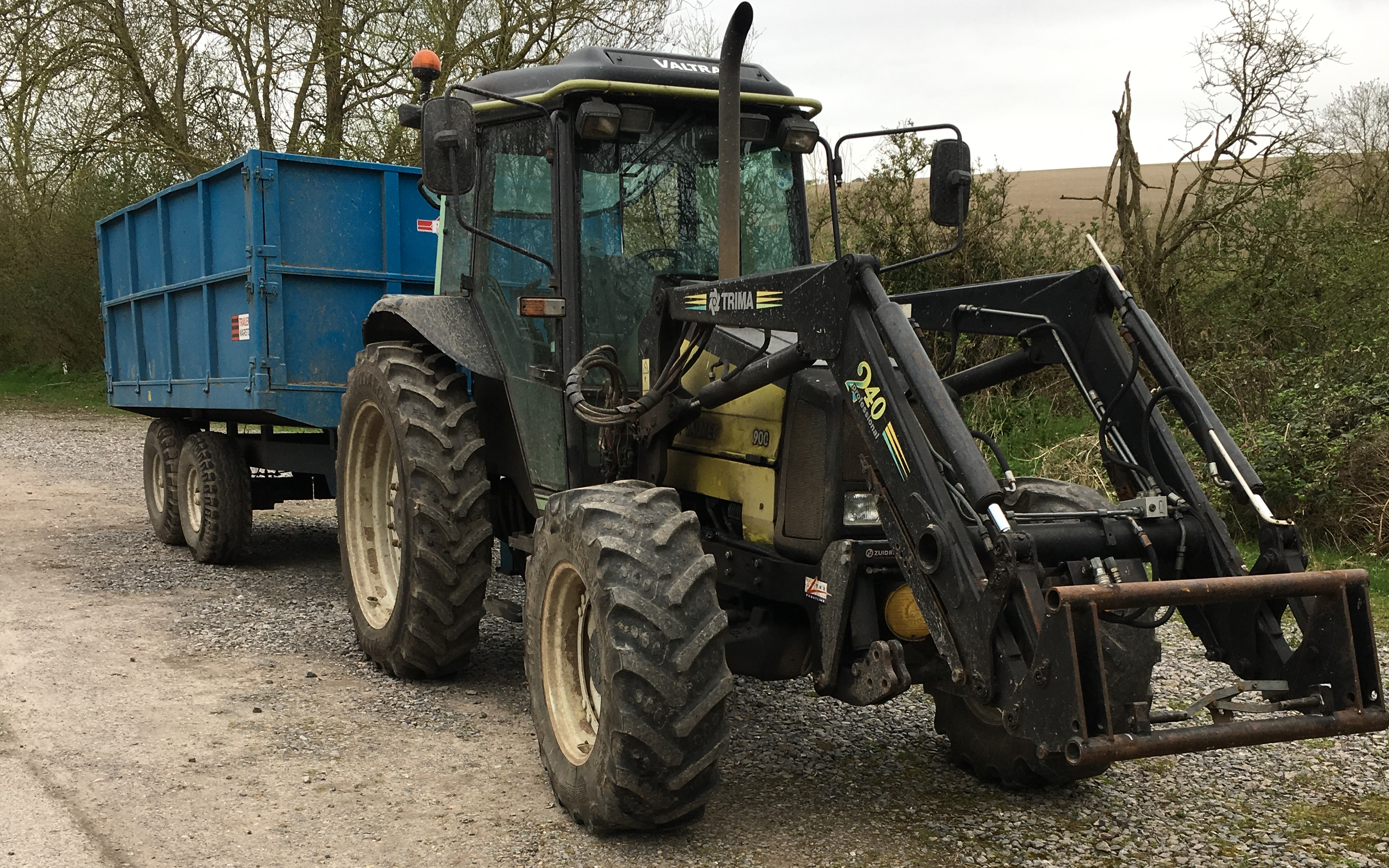 Ridleaves limited with Tipping trailer at Berwick Saint James