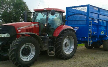 Kirman agricultural services ltd  with Tractor 100-200 hp at Keelby