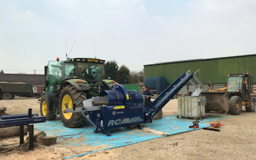 J turner contracting with Log splitter at Coningsby