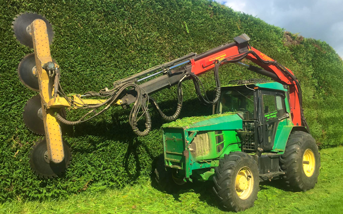 Mcgregor shelter trimmers with Hedge cutter/mulcher at Te Puna