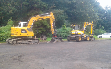 Owen gillard groundworks with Excavator at Kelso