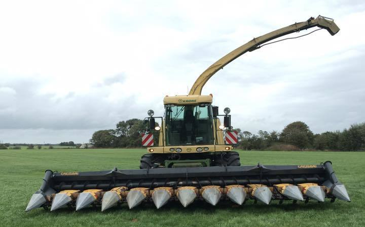 Tobberup maskinstation med Mejetærskning ved Hobro