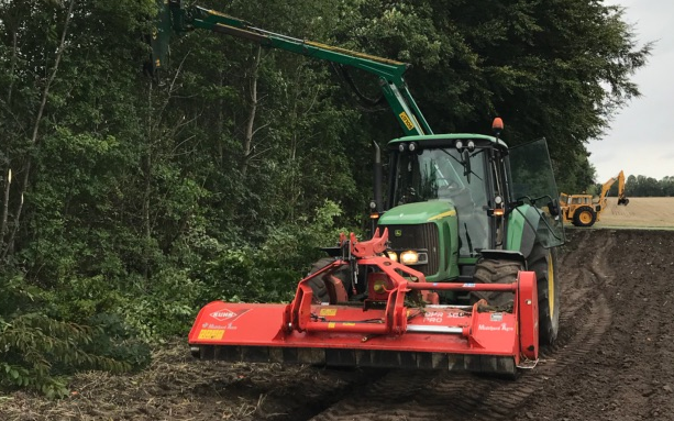 Søren peter sørensen  med Hegnsklipper ved Suldrup
