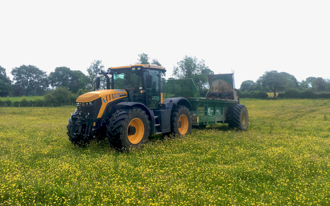 J. steel contracting  with Manure/waste spreader at Cauldhame Farm Road