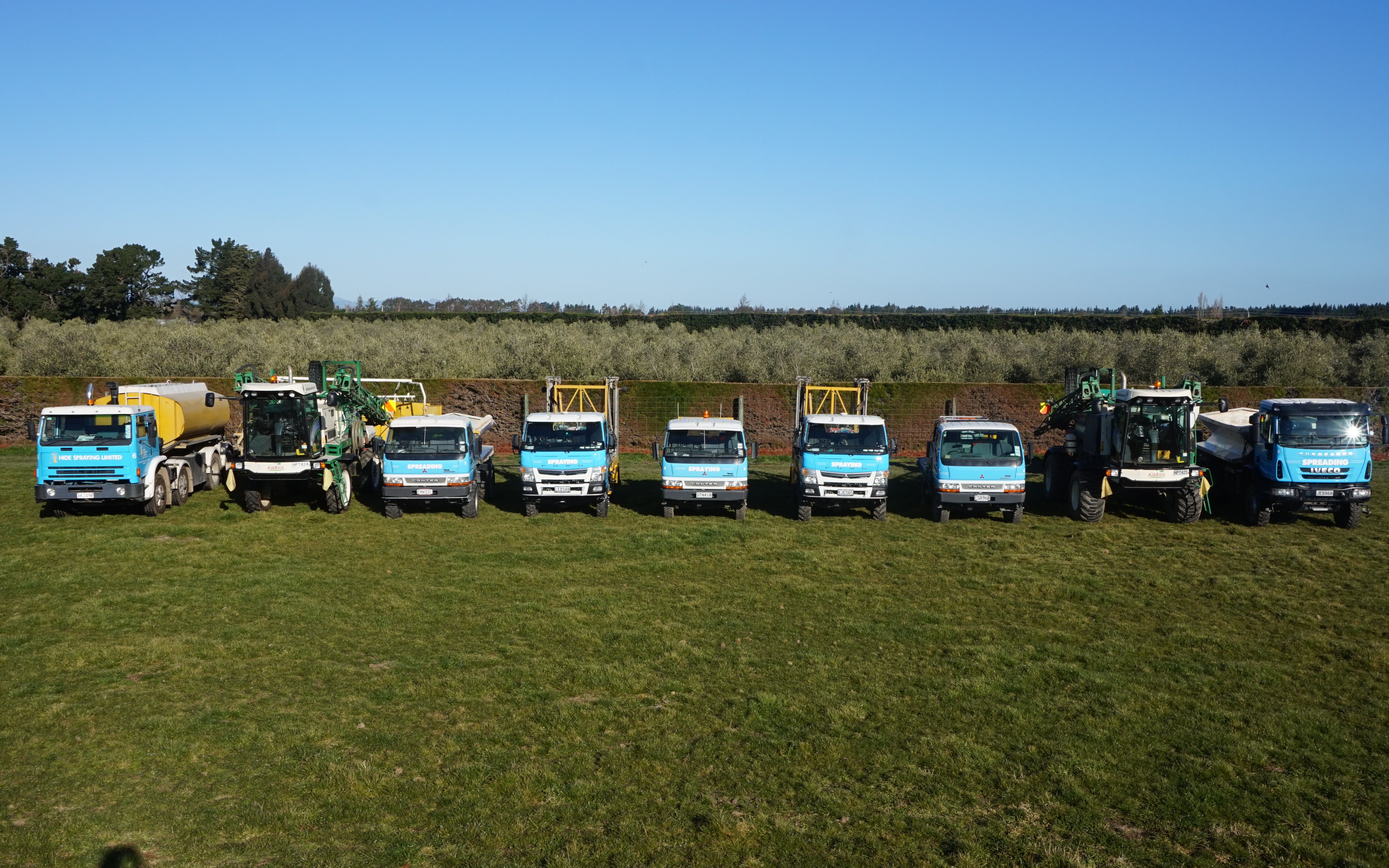 Hide spraying ltd with Self-propelled sprayer at Fernside