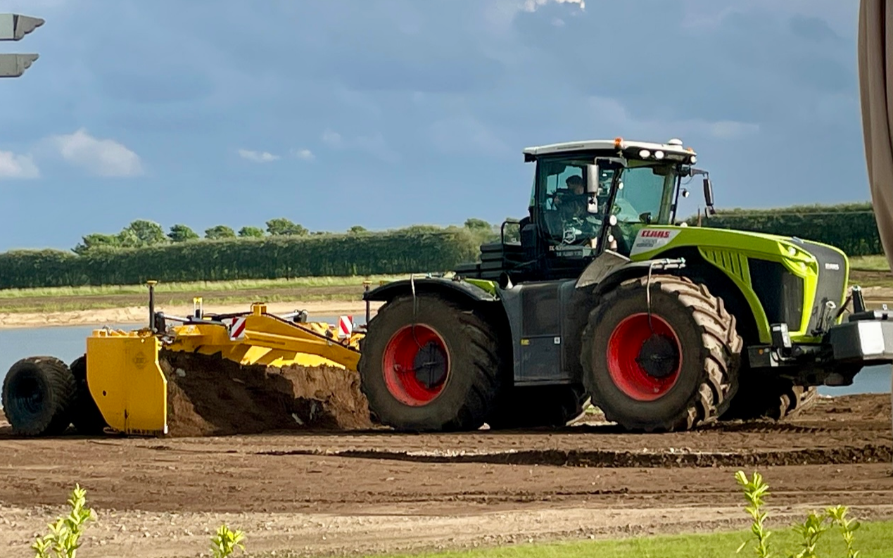 Jk-kristiansen.dk med Jordflytning/Scraping ved Vejen