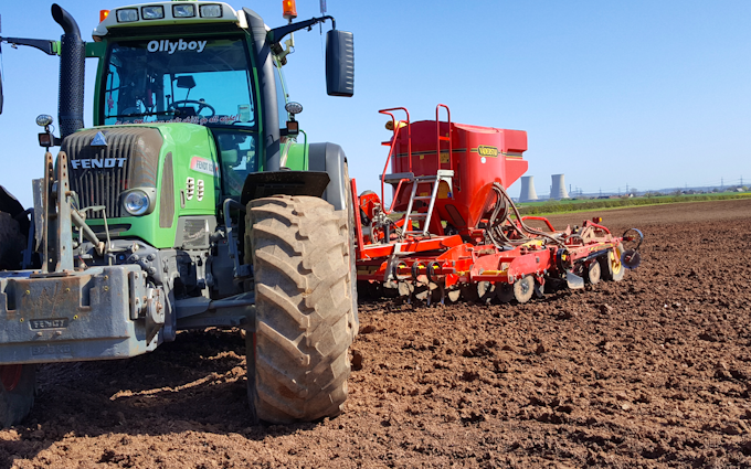 Stuart m ranby agriculture  with Drill at Nottinghamshire