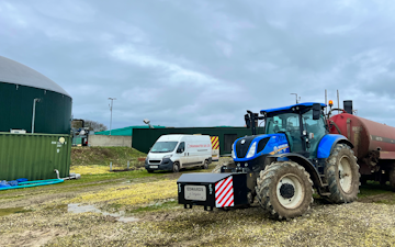 Edwards agricultural contracting with Vaccum tank at Tibshelf