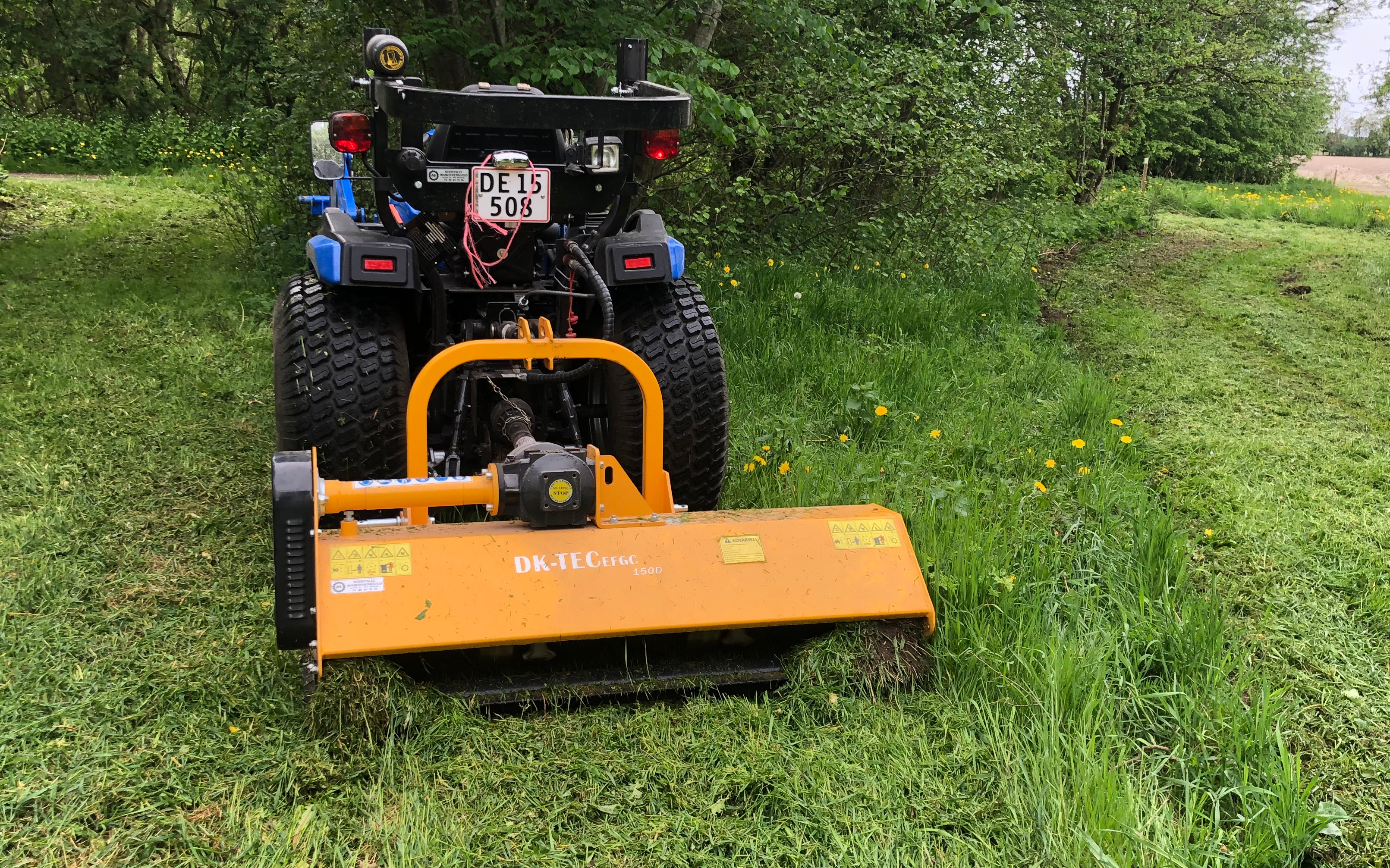 Mandogbil v/jens rom med Afpudser ved Aabybro