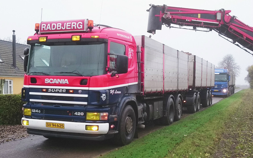 Radbjerg v/ h. j. larsen med Lastbil ved Væggerløse