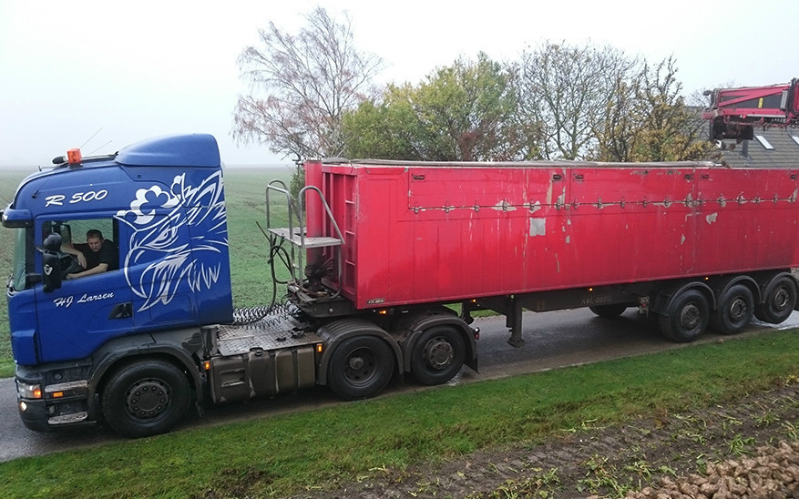 Radbjerg v/ h. j. larsen med Lastbil ved Væggerløse