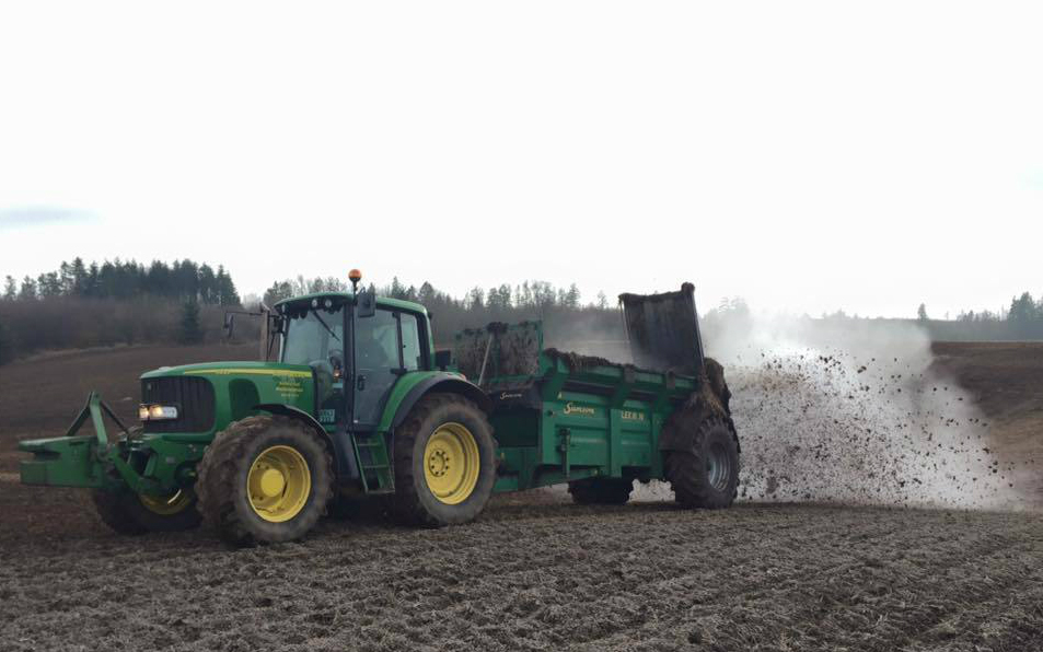 Kobberbøl maskinstation med Møgspreder ved Randbøldal