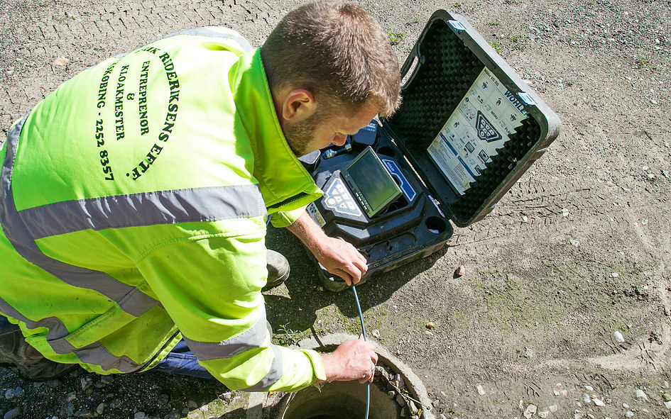 Erik frederiksens eftf aps med Kloakservice ved Sakskøbing