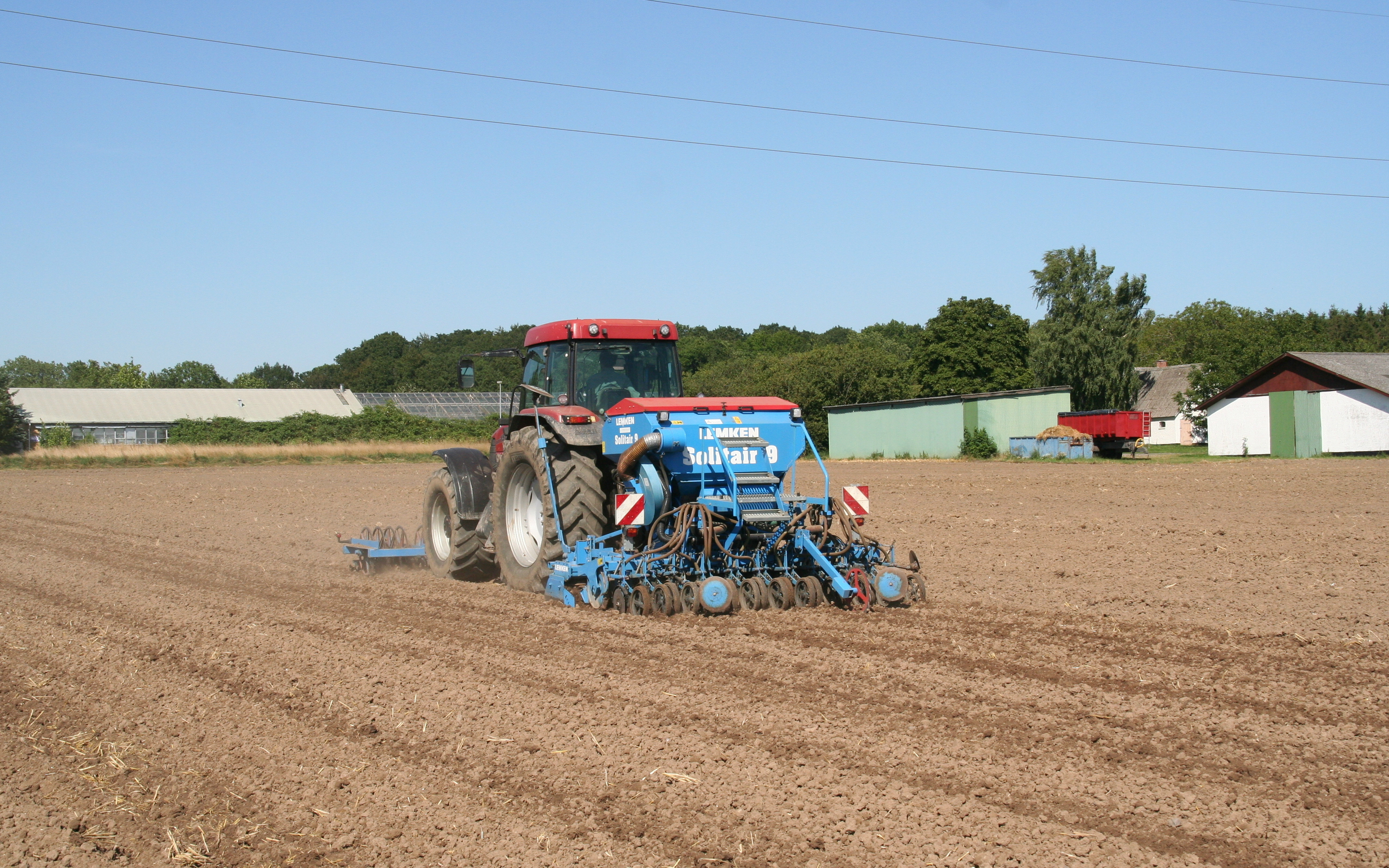 Pj agro med Såmaskine ved Herfølge