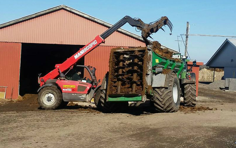 Havemark maskinservice med Møgspreder ved Haslev