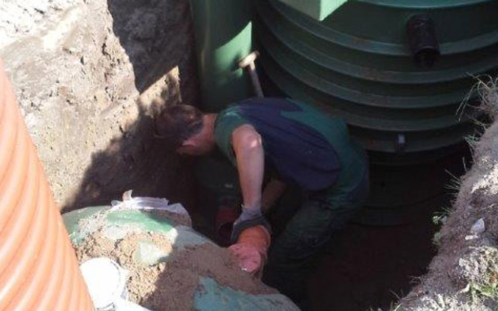 Jørgen sørensen´s maskinstation med Kloakservice ved Store Heddinge