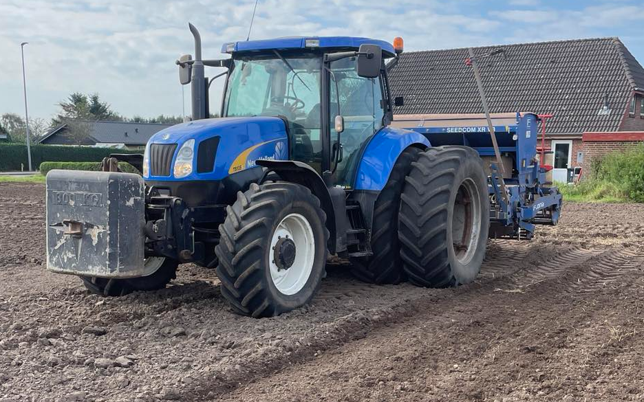 Marktech med Såmaskine ved Janderup Vestj