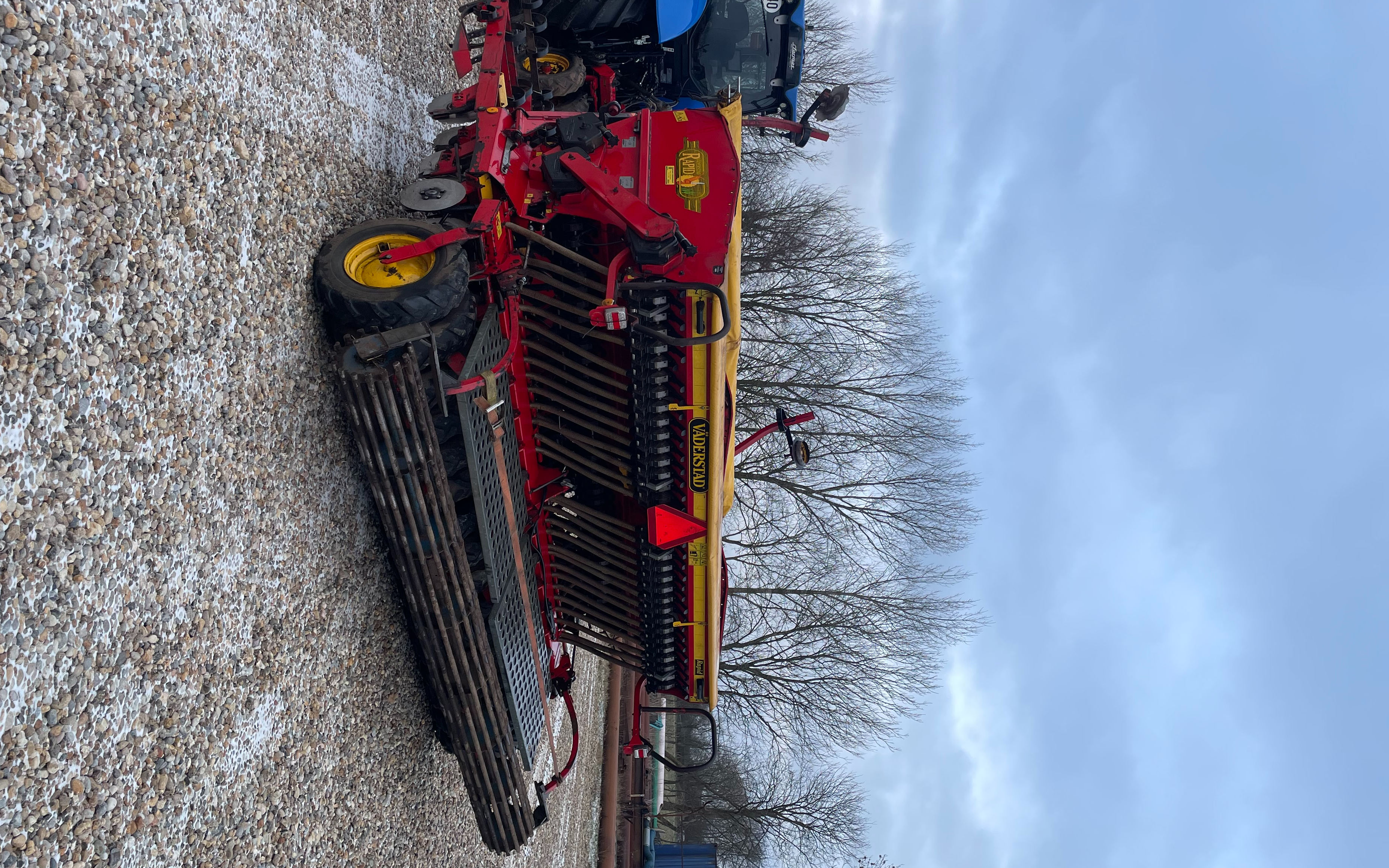 Marktech med Såmaskine ved Janderup Vestj
