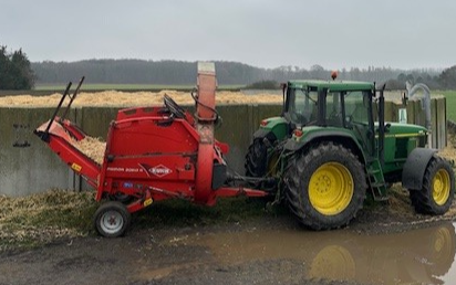Tjørnskovgårdlandbrug a/s med Tildækning/Flydelag ved Hårlev