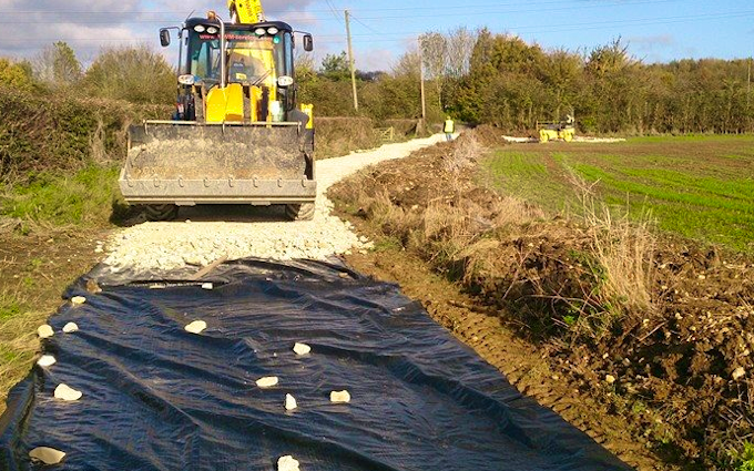 Mwm-services with Excavator at Stanwick