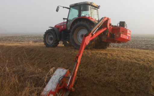Specfarm solutions ltd with Hedge cutter at Crowle
