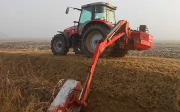 Specfarm solutions ltd with Hedge cutter at Crowle