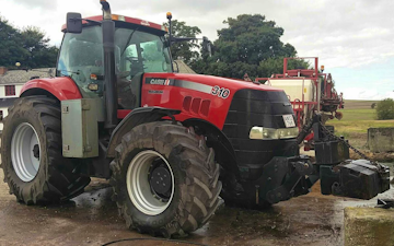 Thorsmark agro a/s med Traktor over 300 hk ved Randers