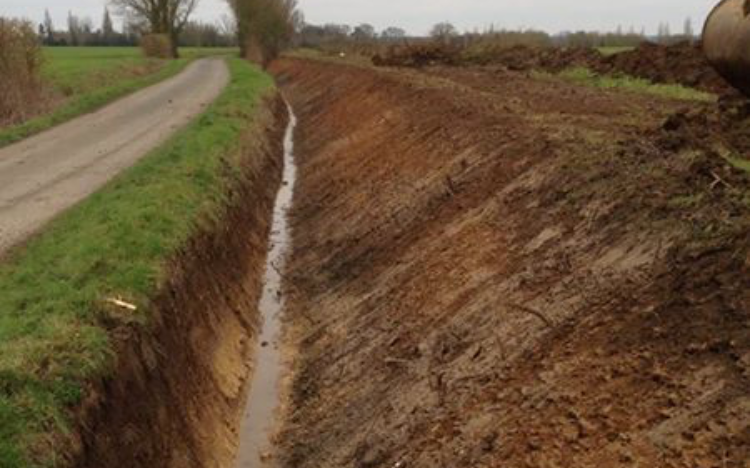 Mcghireuk  with Excavator at Lamarsh