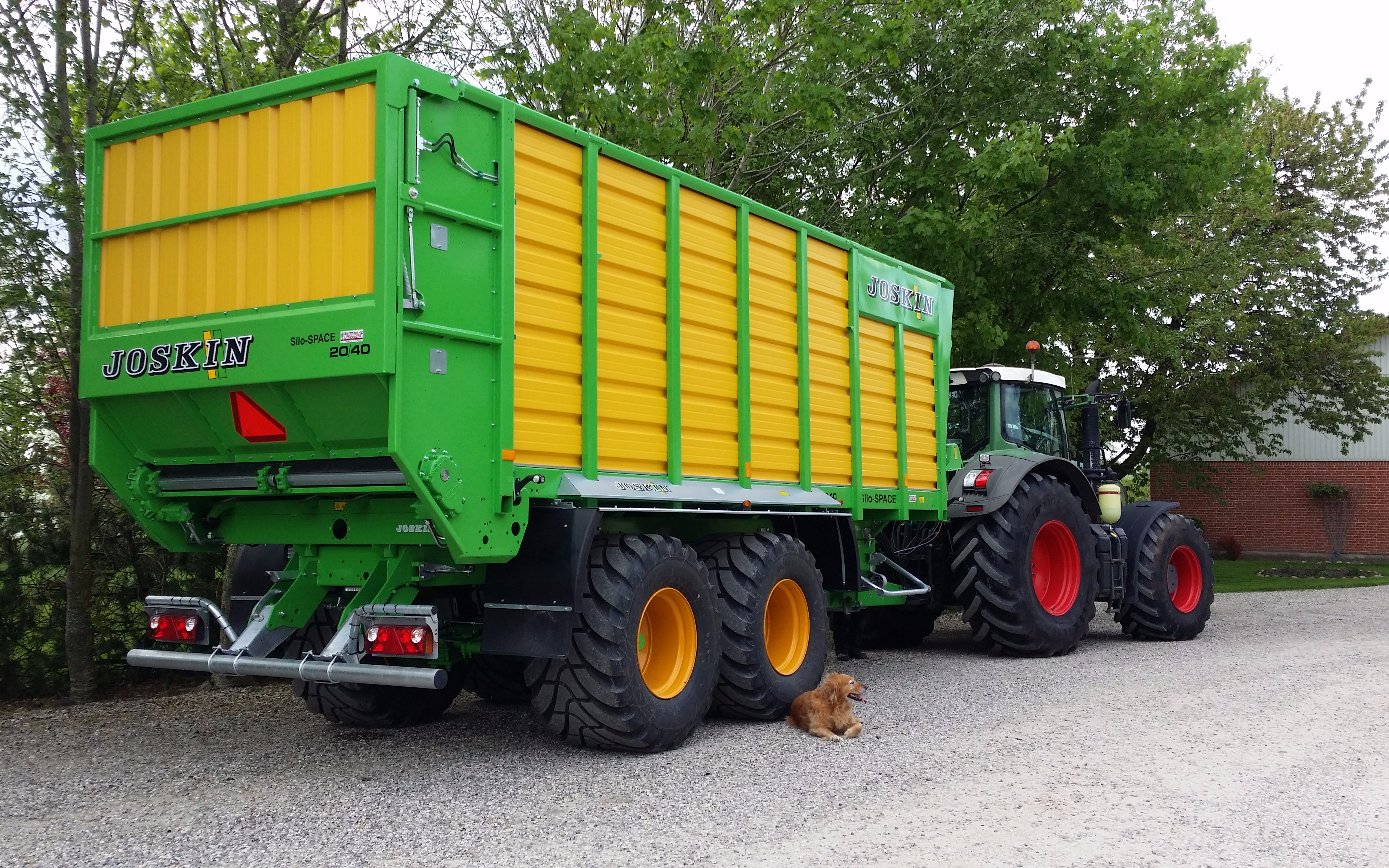 Tjele maskinstation med Frakørselsvogn ved Tjele