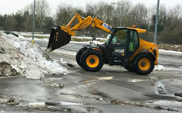 Icewatch  with Gritting and snow clearance at Carlton